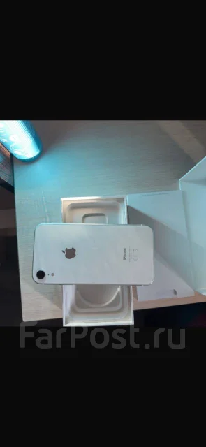 Apple iPhone Xr. �/�, 128 ��, �����, 3G, 4G LTE, NFC ����