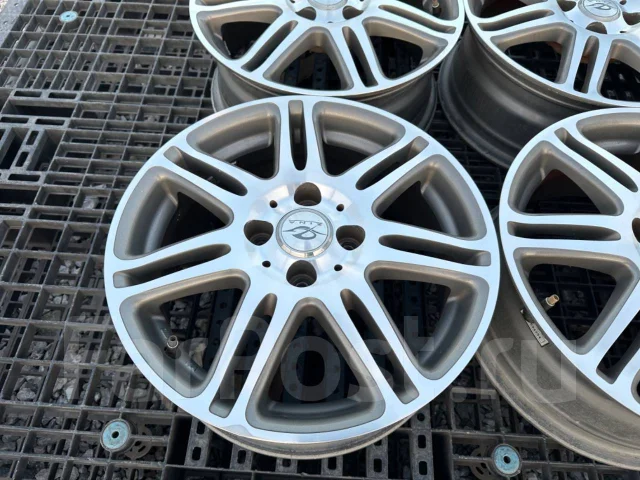 Topy Zina. 6.0x15", 4x100, ET42, �� 73,1���. ����