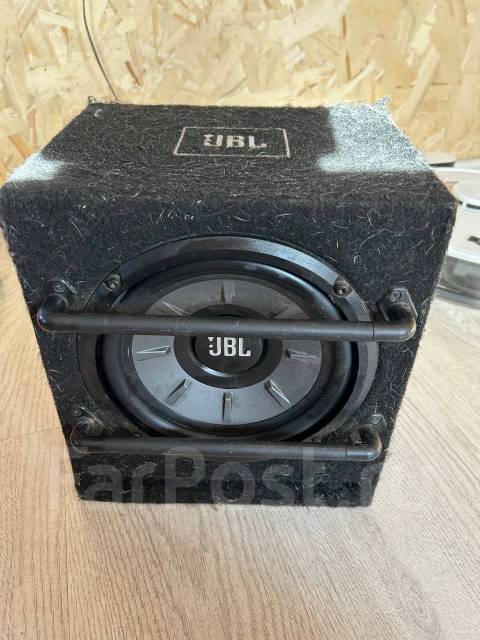 Сабвуфер JBL, компонентные, 26,5 x 21 см (10,4 x 8,3 дюймов), 800 Вт ...