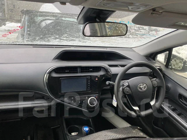 Toyota Aqua. NHP10, 1NZFXE ����