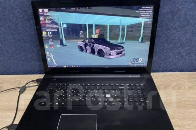 Lenovo. 8.8 ������, ������ 512 �� ����
