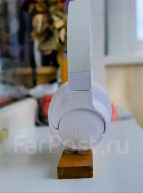 JBL Tune 770NC ����