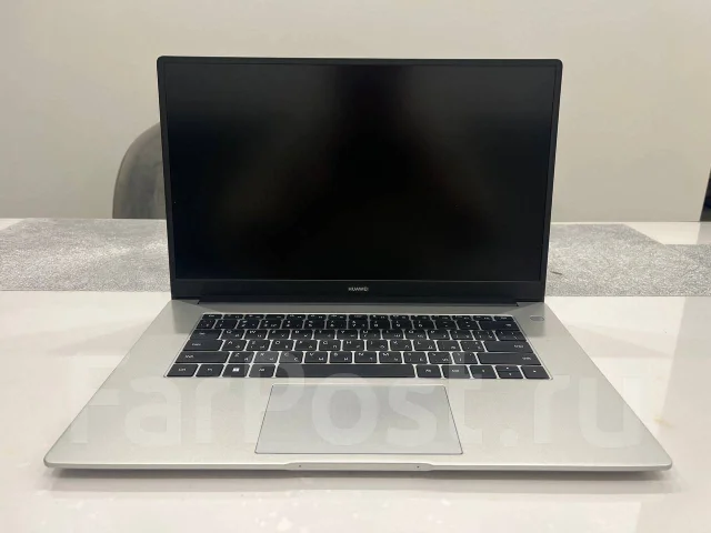 Huawei MateBook D 15. 15", ��� 8 ��, ���� 256���, WiFi: 1, Bluetooth: 1 ����