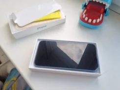Apple iPhone 14. �/�, 128 ��, �����, 3G, 4G LTE, 5G, Dual-SIM, NFC ����