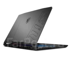 MSI Pulse 17. 17", 2,6����, ��� 32 ��, ���� 2 000���, WiFi: 1, Bluetooth: 1 ����