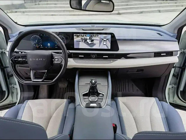 Omoda C5. SQRE4T15C ����