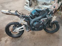 Honda CBR 1000 ����
