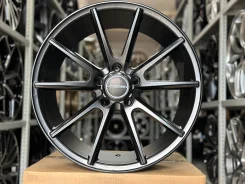 Vossen VFS-1. 8.0x18", 5x114.3, ET40, �� 73,1���. ��� ����� �� �����-���������� ����