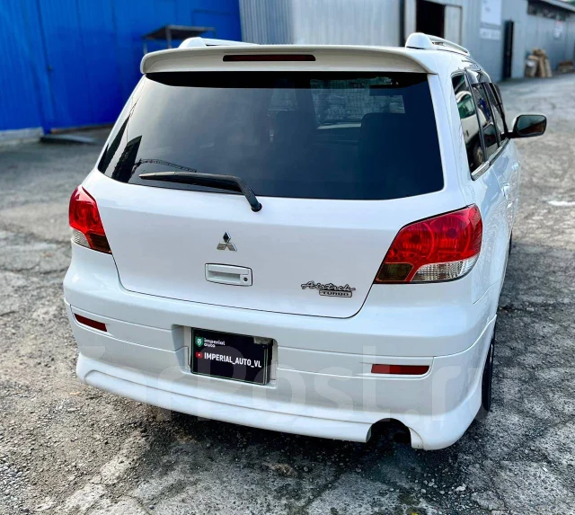 Mitsubishi Airtrek. �������, ��������, 2.0 (126��.�.), ������, 161 000����. �� ����