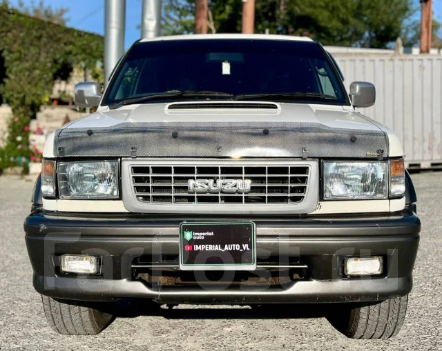 Isuzu Bighorn. �������, 4wd, 3.1 (135��.�.), ������, 263 000����. �� ����
