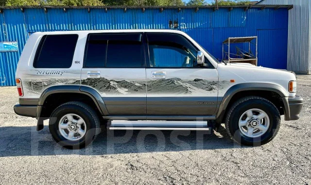 Isuzu Bighorn. �������, 4wd, 3.1 (135��.�.), ������, 263 000����. �� ����