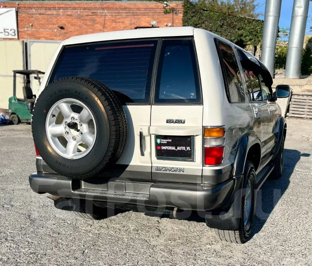 Isuzu Bighorn. �������, 4wd, 3.1 (135��.�.), ������, 263 000����. �� ����