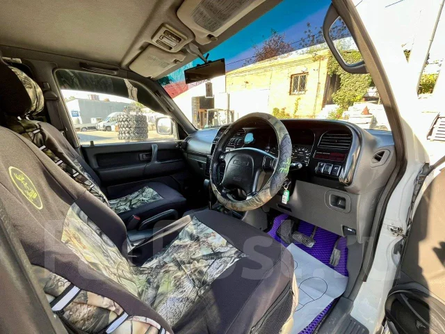 Isuzu Bighorn. �������, 4wd, 3.1 (135��.�.), ������, 263 000����. �� ����