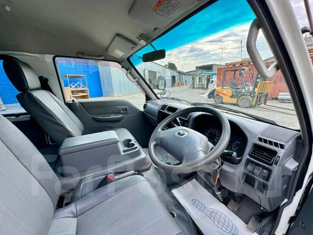 Mazda Bongo. �������, 4wd, 1.8 (102��.�.), ������, 113 000����. �� ����