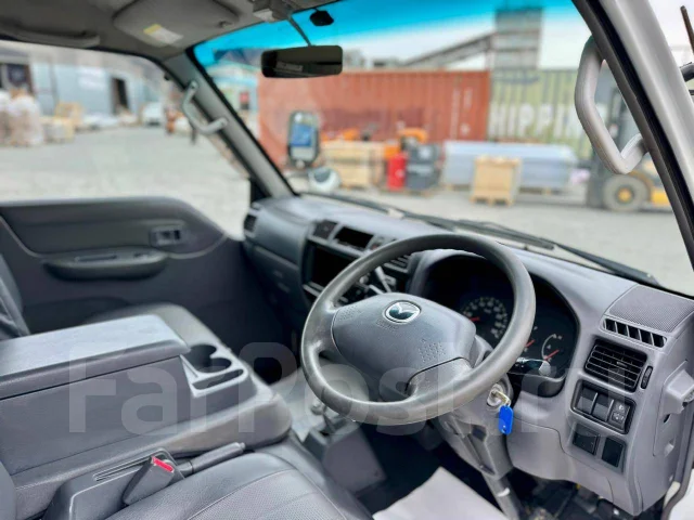 Mazda Bongo. �������, 4wd, 1.8 (102��.�.), ������, 191 000����. �� ����
