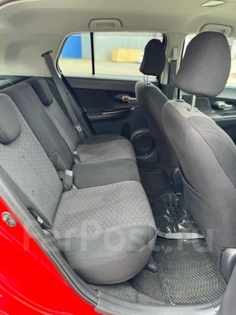 Toyota ist. ��������, ��������, 1.5 (109��.�.), ������, 163 000����. �� ����