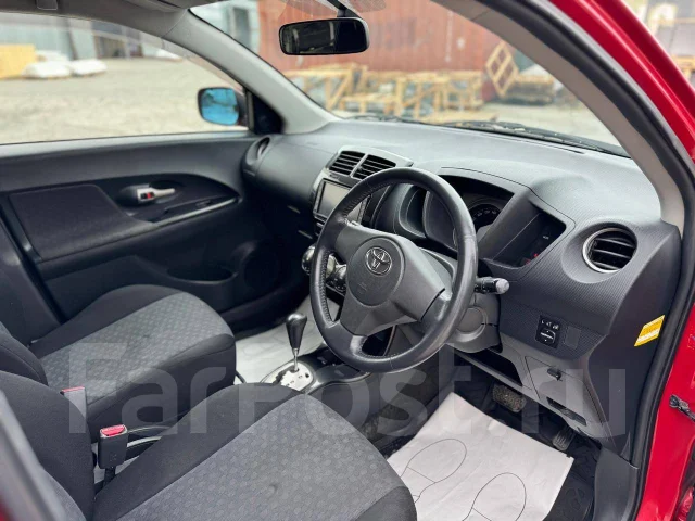 Toyota ist. ��������, ��������, 1.5 (109��.�.), ������, 163 000����. �� ����