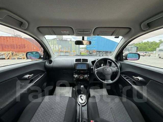 Toyota ist. ��������, ��������, 1.5 (109��.�.), ������, 163 000����. �� ����
