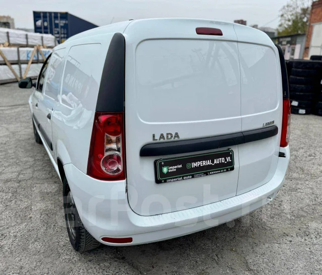 ���� ������. ��������, ��������, 1.6 (106��.�.), ������, 205 000����. �� ����
