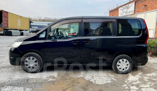 Nissan Serena. ��������, ��������, 2.0 (137��.�.), ������, 235 000����. �� ����