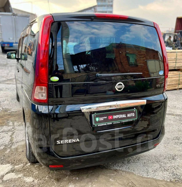 Nissan Serena. ��������, ��������, 2.0 (137��.�.), ������, 235 000����. �� ����