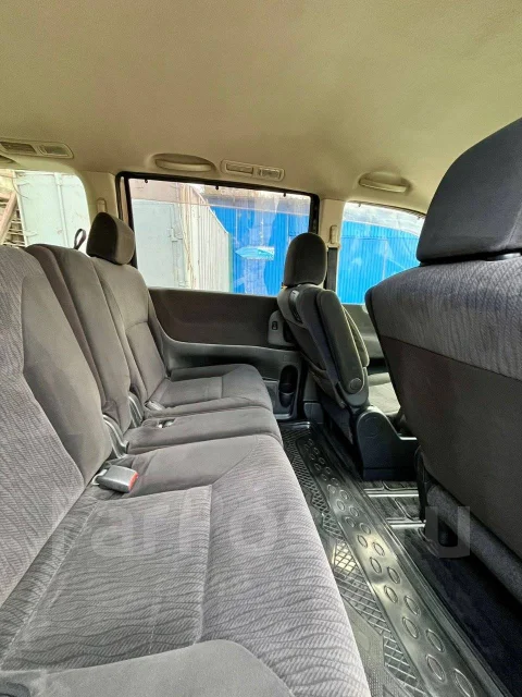 Nissan Serena. ��������, ��������, 2.0 (137��.�.), ������, 235 000����. �� ����