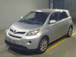 Toyota ist. NCP110 ����