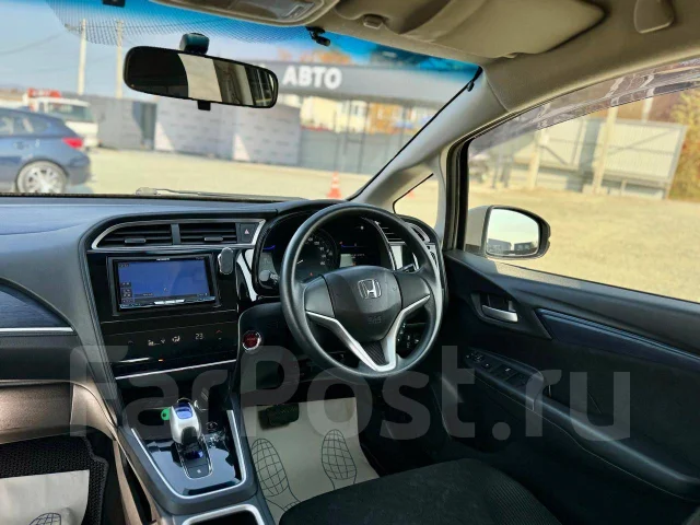 Honda Shuttle. ��������, ��������, 1.5 (110��.�.), ������, 149 000����. �� ����