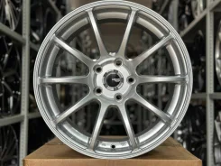 Advan Racing RS. 8.0x17", 5x114.3, ET35, �� 73,1���. ��� ����� �� �����-���������� ����
