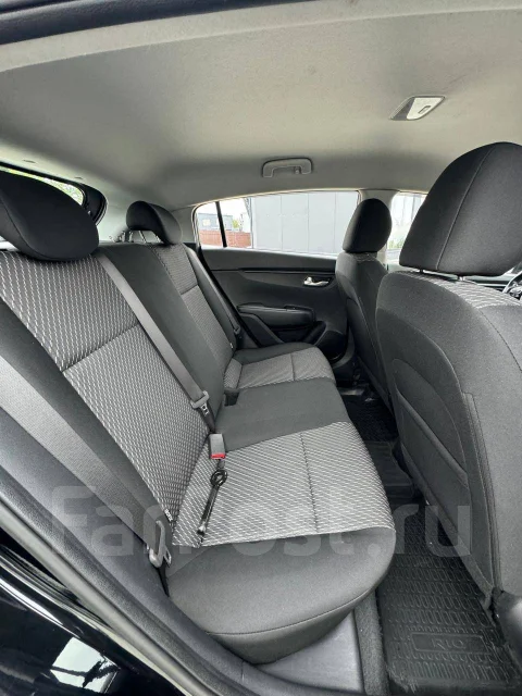 Kia Rio X-Line. �������, ��������, 1.6 (123��.�.), ������, 68 000����. �� ����