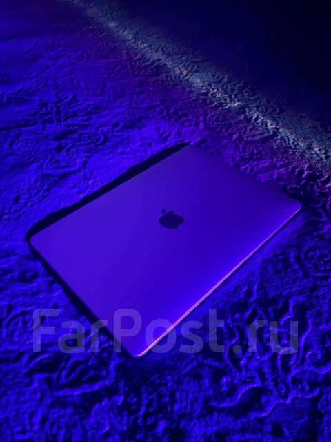 Apple MacBook Air 13 2019. 13", ��� 8 ��, ���� 128���, ����������� �� 8��. ����
