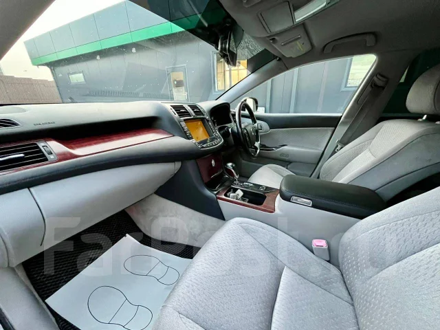 Toyota Crown. �������, ������, 2.5 (215��.�.), ������, 180 000����. �� ����