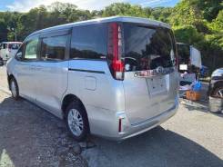 Toyota Noah ����