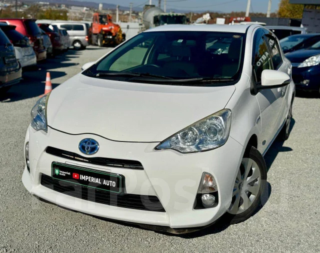 Toyota Aqua. ��������, ��������, 1.5 (74��.�.), ������, 133 000����. �� ����