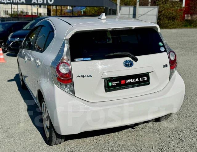 Toyota Aqua. ��������, ��������, 1.5 (74��.�.), ������, 133 000����. �� ����