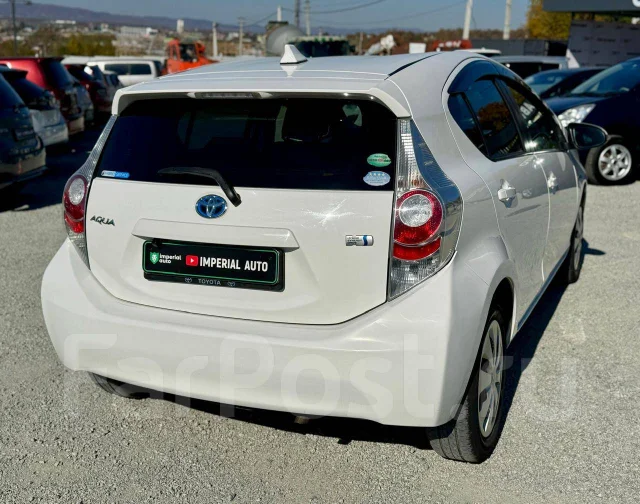 Toyota Aqua. ��������, ��������, 1.5 (74��.�.), ������, 133 000����. �� ����