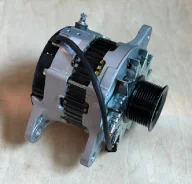 ��������� Nissan UD FE6 MS92 MK260 MK262 MK26A PK260 PK26A [0201-152-1220] 24V 50A 23100Z6004 ����