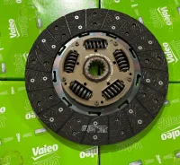 ���� ��������� Mitsubishi Canter FE538 FE638 4D35 Valeo 829330 MB-61 300*190*14*35.2 ME520348 ����