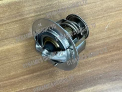 ��������� FUJI Komatsu 82.0 3D75 3D95 3D78 3D82 3D84 3D88 4D84 4D88 2120005D01 ����