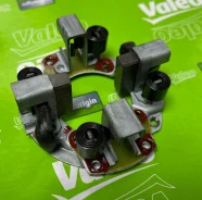 �������� ���� �������� Mitsubishi FUSP Figther 6D14 6D15 6D16 Hyundai HD120 Aerotown D6BR [ ME700939 ] 3617083000 ����