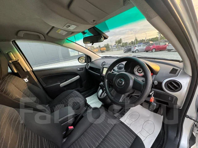 Mazda Demio. �������, ��������, 1.3 (91��.�.), ������, 188 000����. �� ����