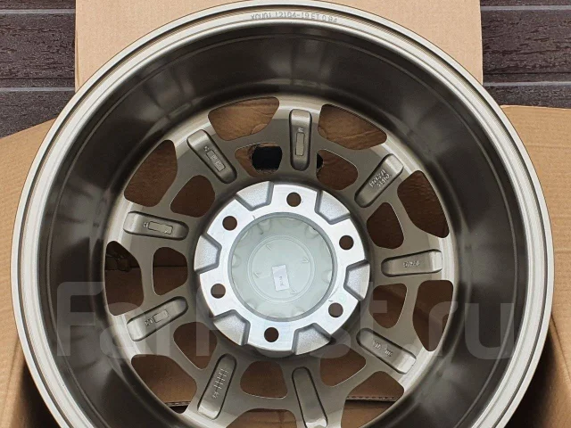 Fuel Off-Road Flow. 9.0x17", 6x139.7, ET0, �� 106,1���. ����