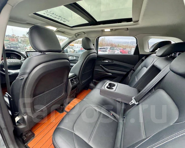 Exeed TLX. �������, 4wd, 1.6 (197��.�.), ������, 107 000����. ��, �/� ����