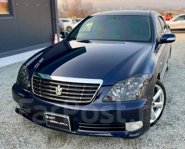 Toyota Crown. �������, ������, 2.5 (215��.�.), ������, 180 000����. �� ����