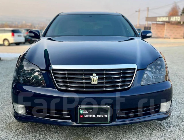 Toyota Crown. �������, ������, 2.5 (215��.�.), ������, 180 000����. �� ����