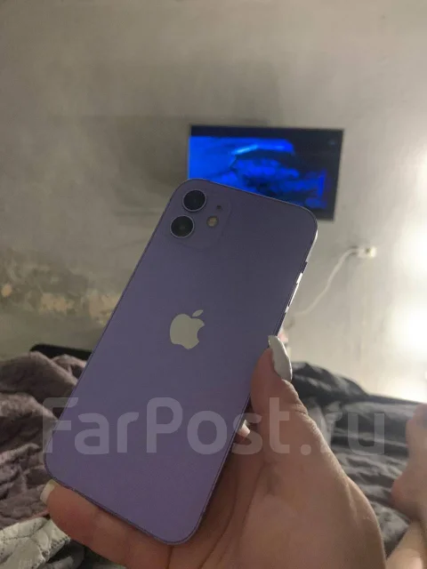 Apple iPhone 12. �/�, 64 ��, ����������, 4G LTE ����