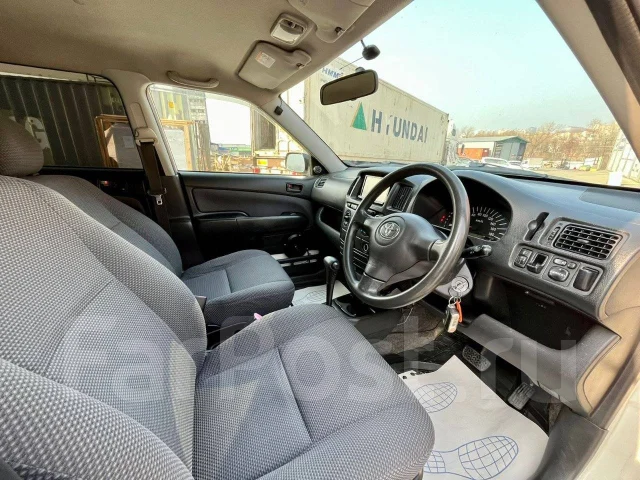 Toyota Succeed. �������, 4wd, 1.5 (105��.�.), ������, 270 000����. �� ����