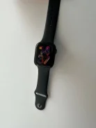 Apple Watch Series 8. GPS ����