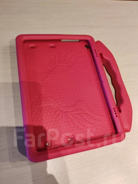 Lenovo. 10.1 ������, ������ 32 �� ����