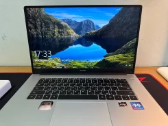 Honor MagicBook 15. 15.6", 4����, ��� 16 ��, ���� 512���, WiFi: 1, Bluetooth: 1, ����������� �� 6��. ����